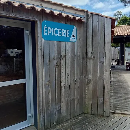 Mobil Grd Confort 4 Ch 8 Pers 4 Etoiles Plancha Terrasse Couverte Linge Fournis Apartman